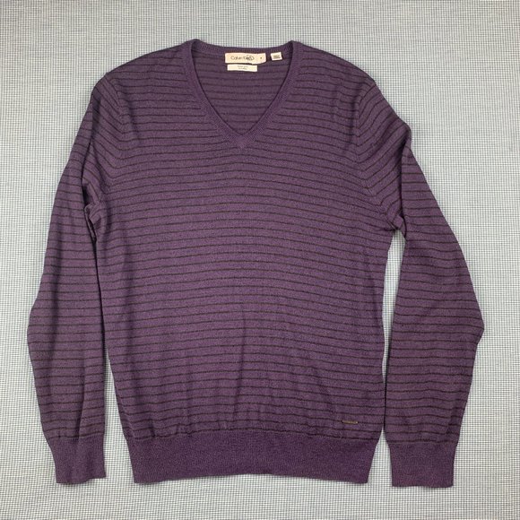 MEDIUM Purple Sweater / Men's Purple Sweater / CALVIN KLEIN V-Neck Pullover / - Picture 1 of 4